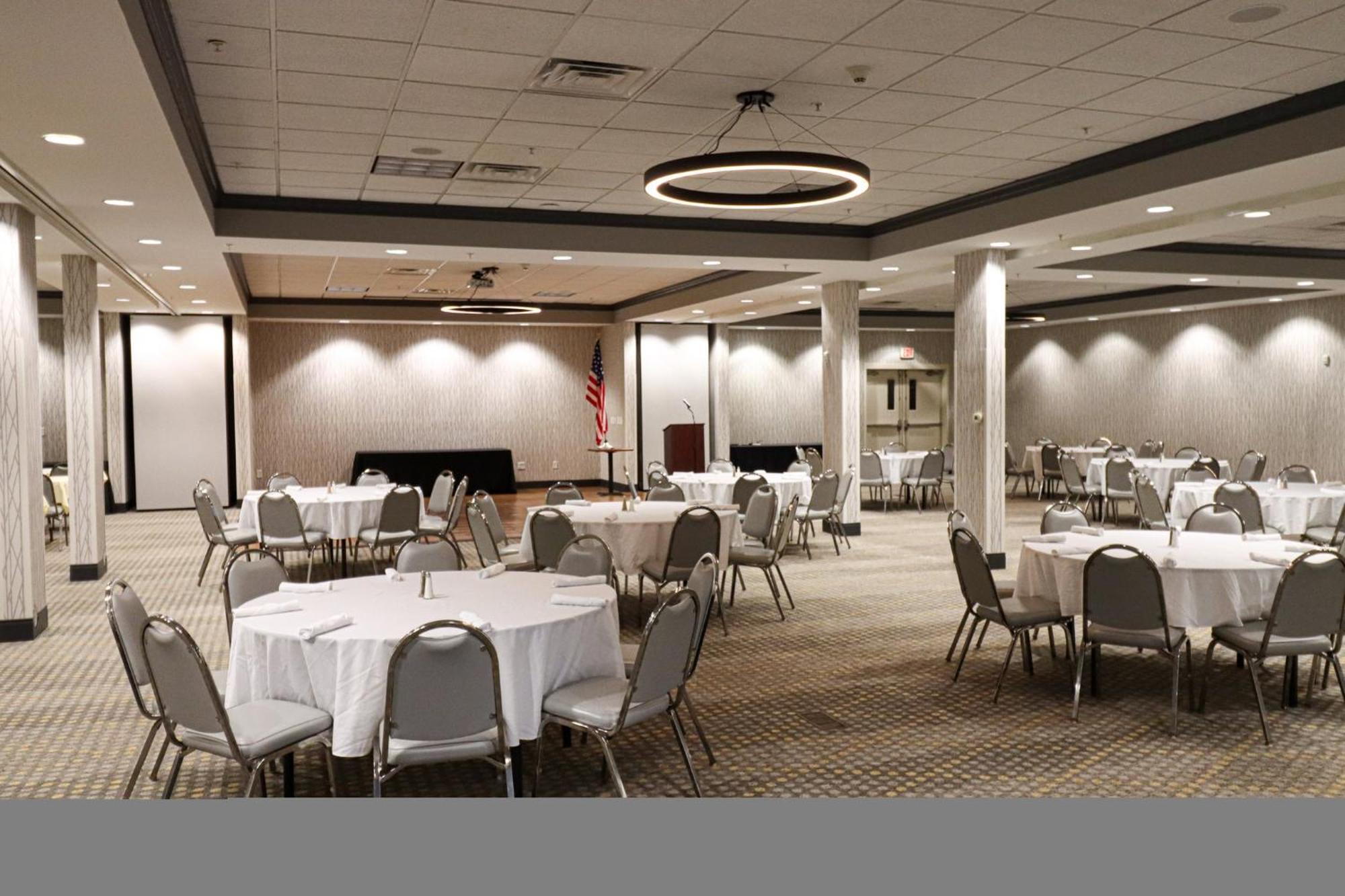 Holiday Inn Quincy By Ihg Dış mekan fotoğraf