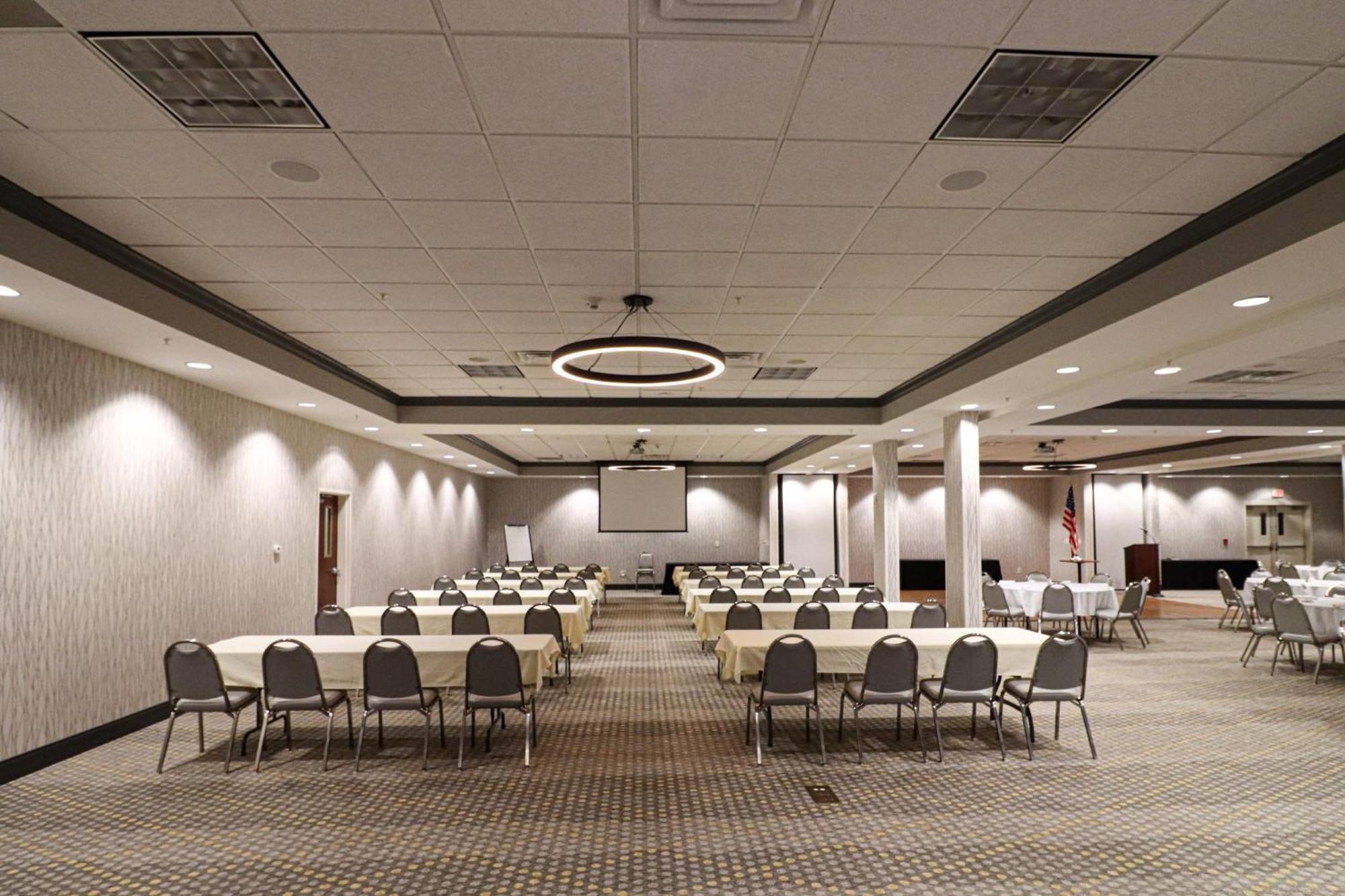 Holiday Inn Quincy By Ihg Dış mekan fotoğraf