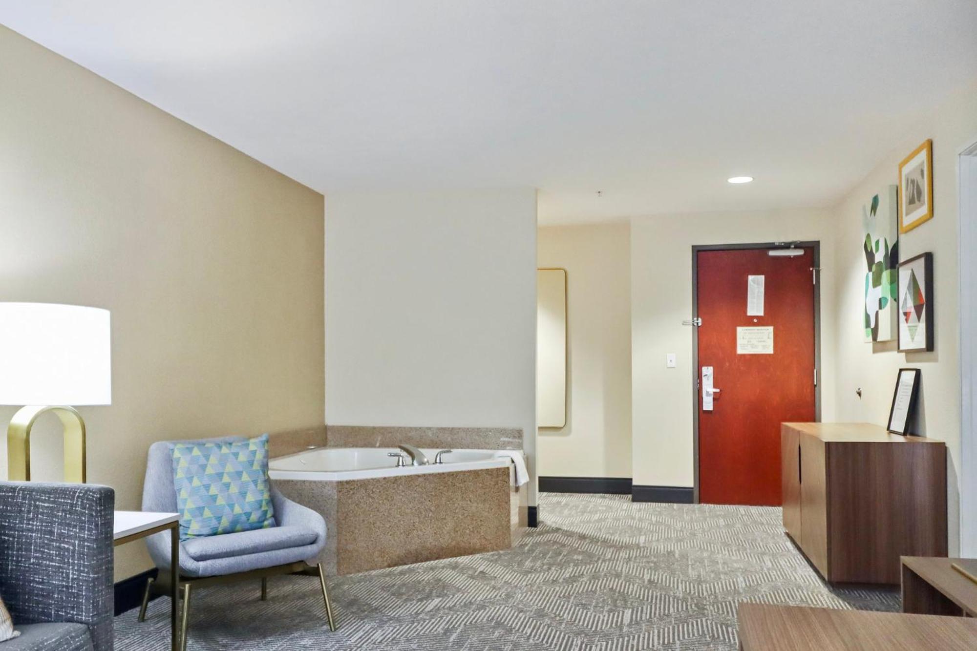 Holiday Inn Quincy By Ihg Dış mekan fotoğraf